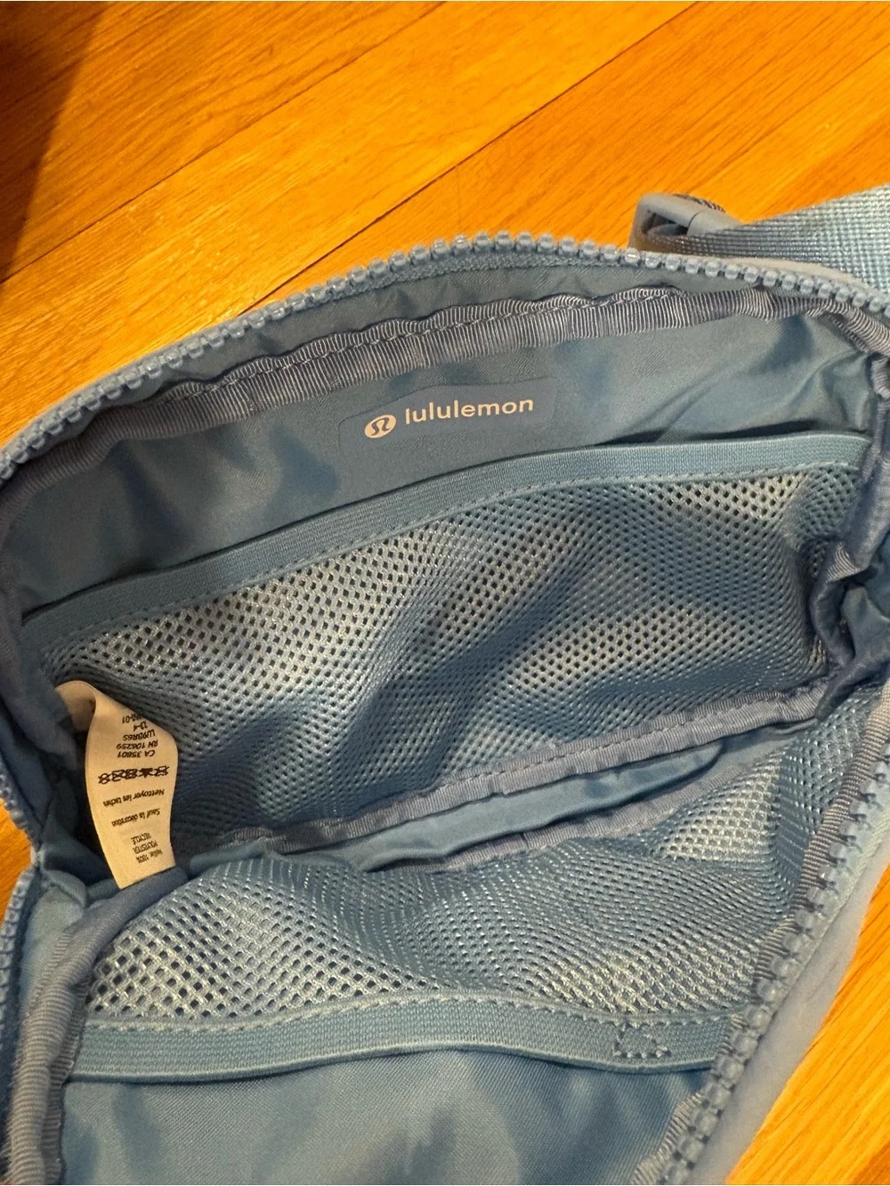 lululemon athletica minimal light